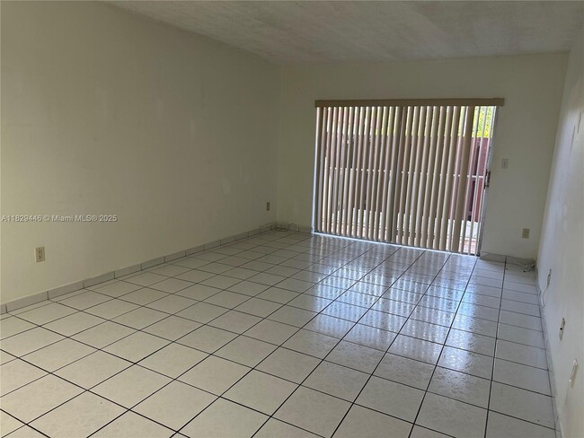 Building Photo - 9972 SW 88th St