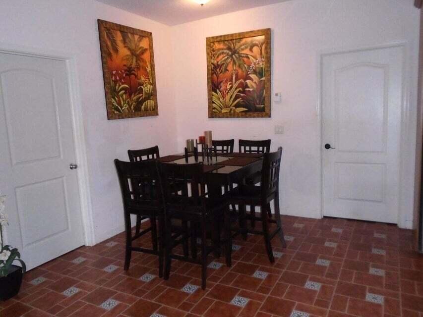 Foto principal - 11937 Sturbridge Ln