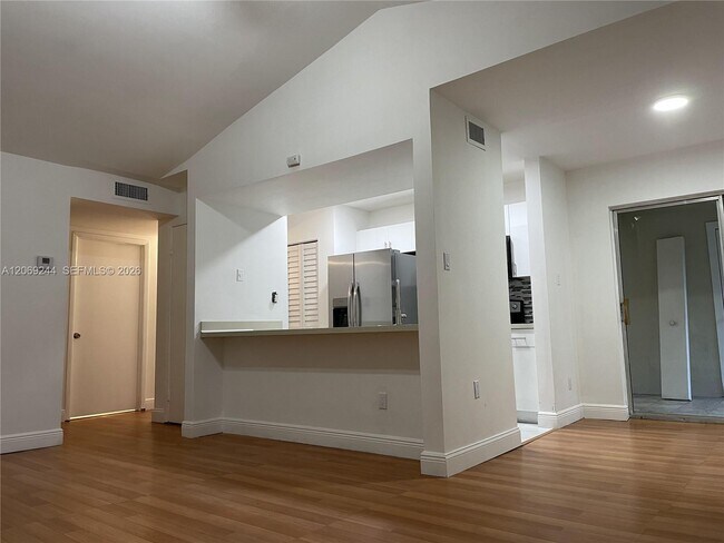 Building Photo - 15325 SW 106th Terrace