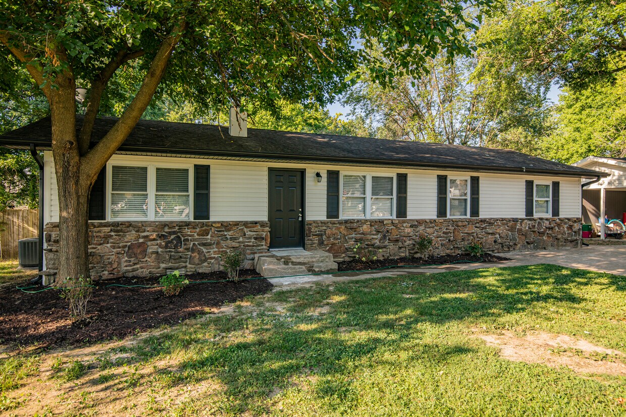 Foto principal - 716 E Sumac St