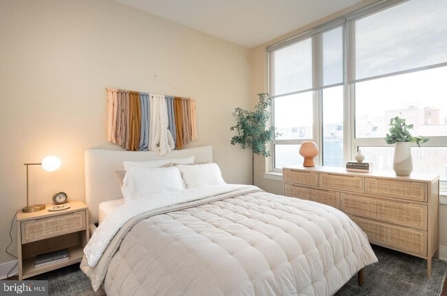 Foto del edificio - 1900 Arch St