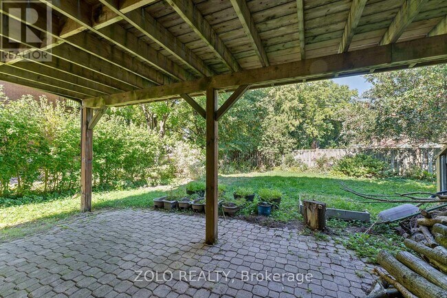 Photo du bâtiment - 27 Abraham Ave