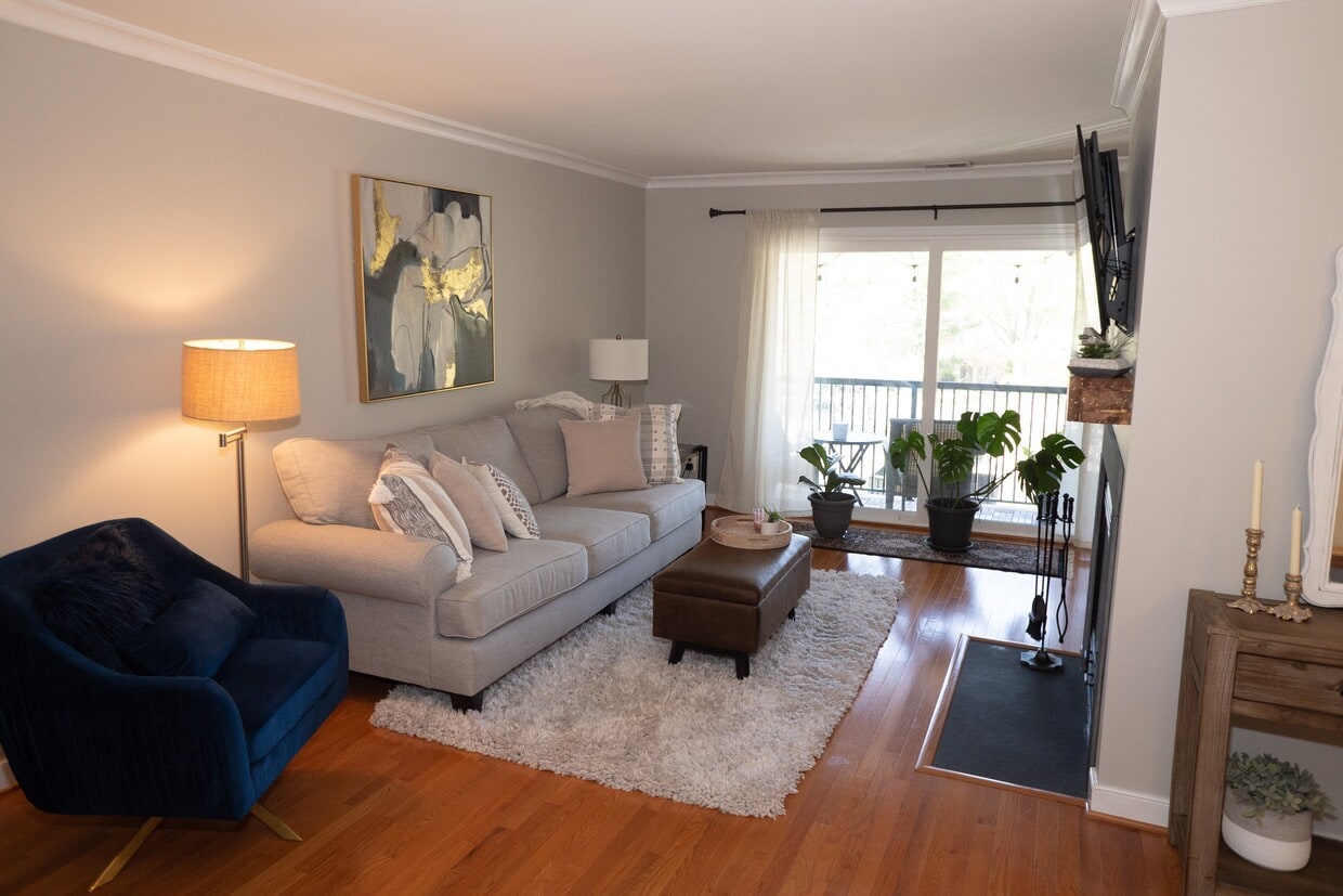 1227 Gemini Dr Unit L, Annapolis, MD 21403 Condo for Rent in