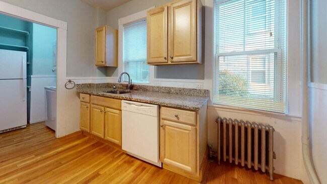 Building Photo - 106 Highland Ave