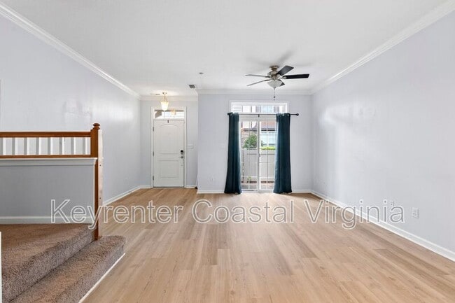 Building Photo - 1405 Broad Water Arch