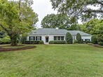 Foto principal - 1209 Canterbury Dr