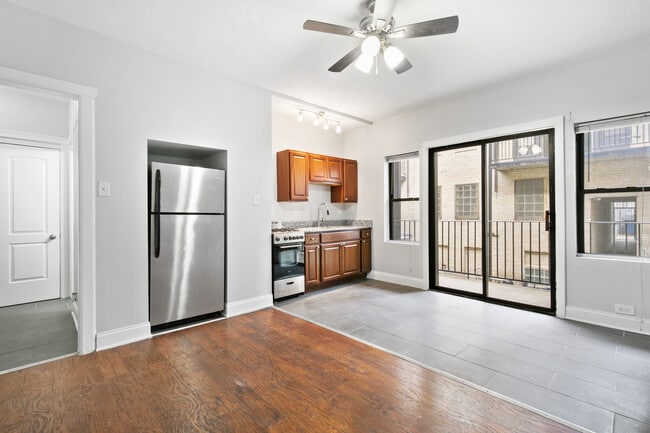Building Photo - 4555 Malden St