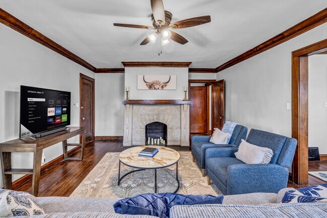 Foto del edificio - 3386 Westbury Rd