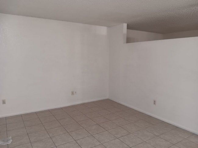 Foto del edificio - 3052 N Alvernon Way