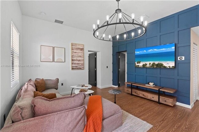 Foto del edificio - 601 SW 1st St