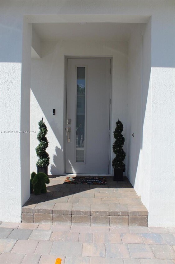 Foto principal - 12953 SW 265th Terrace