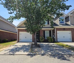 Building Photo - 1413 Leigh Ct