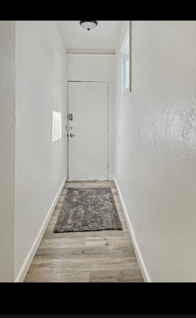 Foto del edificio - 566 E 800 S