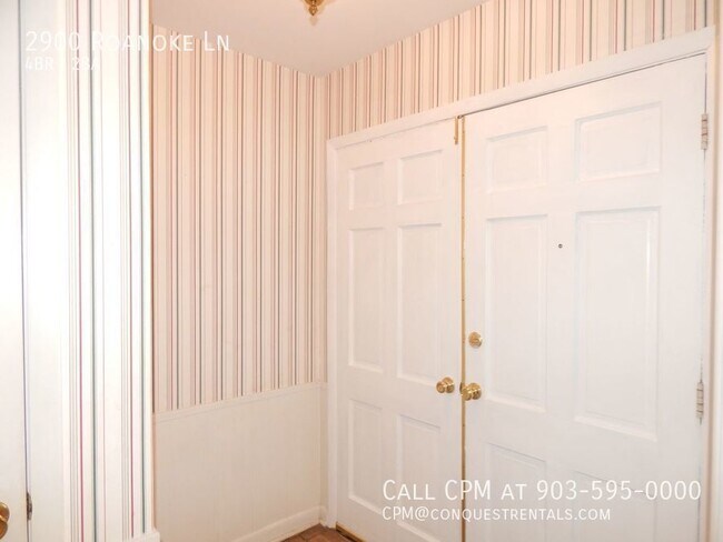 Building Photo - Beautiful 4 Bedroom, 2 Bathroom House in T...