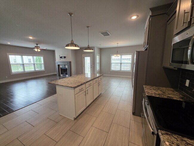 Foto del edificio - 6521 W Knoll View Way