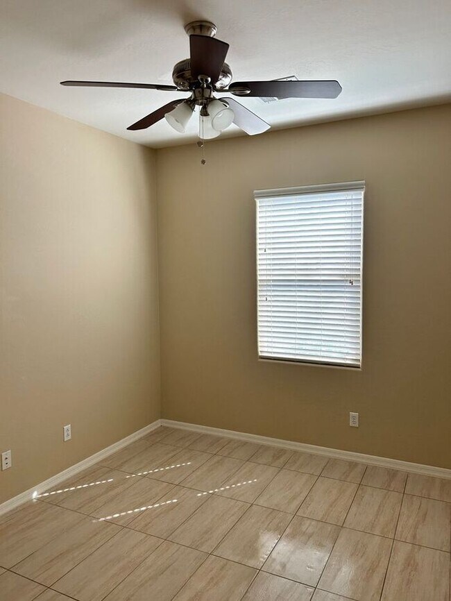 Foto del edificio - 3 Bedroom Single Family in Gilbert