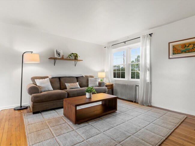 Foto del edificio - 6003 E 28th Ave