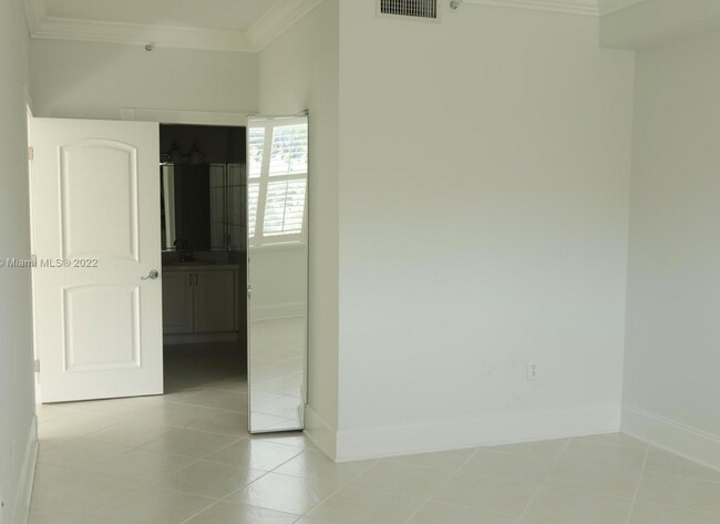 Building Photo - 3606 S Ocean Blvd