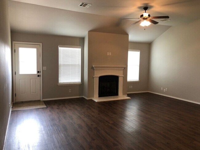 Foto del edificio - Bixby Schools -  3 Bedroom 2 Bath in The T...