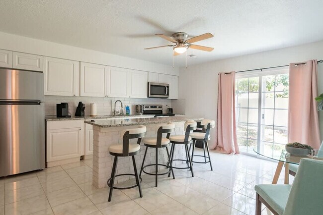 Foto del edificio - 505 Fillmore Ave