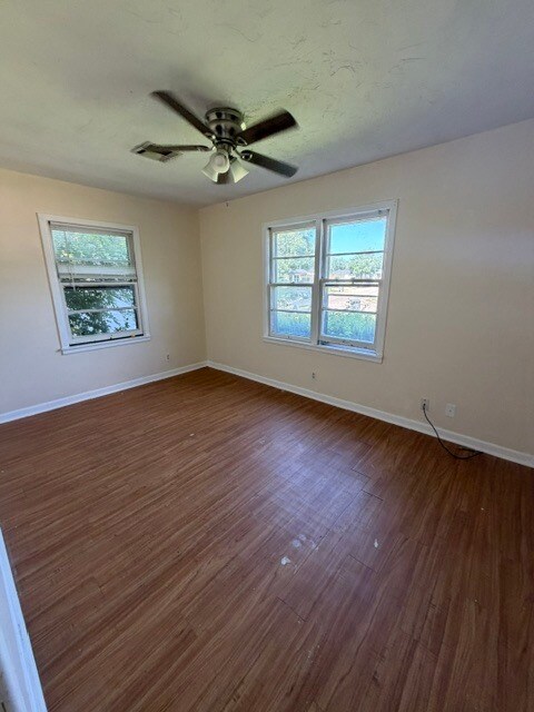 Foto del edificio - 2809 NW 25th St