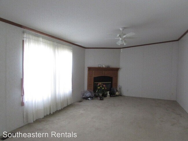 Building Photo - 3 br, 2 bath House - 3215 Authority Lane