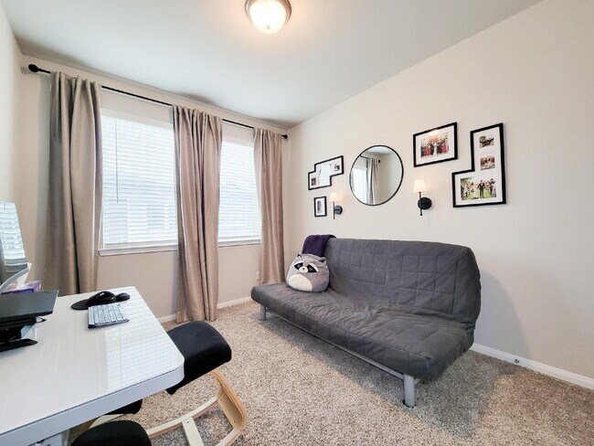 Foto del edificio - Sun-Filled Corner-Lot Home with Smart Features & Easy I-10 Access!