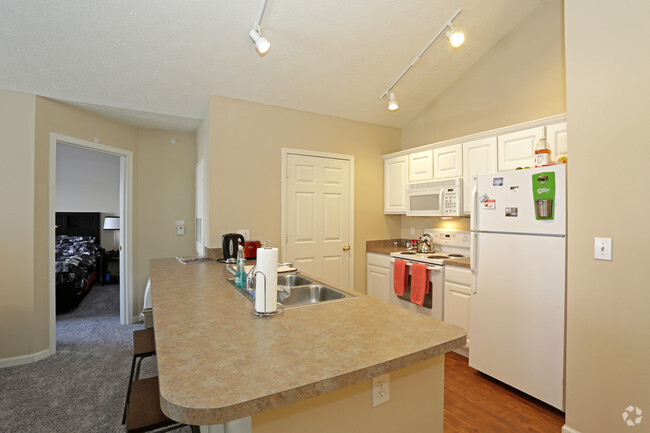 2 Bedroom - Kitchen - Capstone Quarters