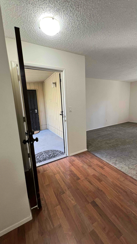 Building Photo - 3591 Quail Lakes Dr