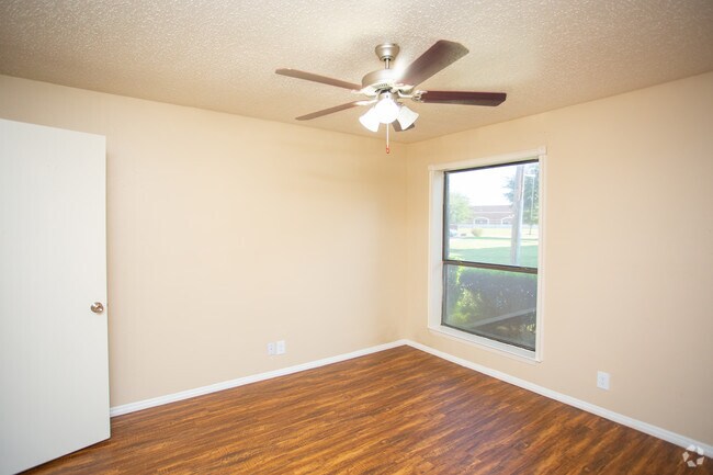 A1 1HABx1BA 684 ft² - Stonegate Apartments
