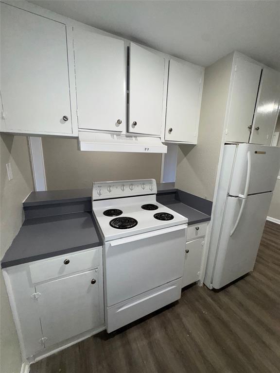 Foto del edificio - 214 Linda Dr