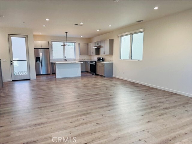 Foto del edificio - 11815 Holly Wy