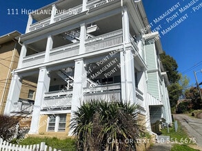 Building Photo - 111 Highland Ave SW