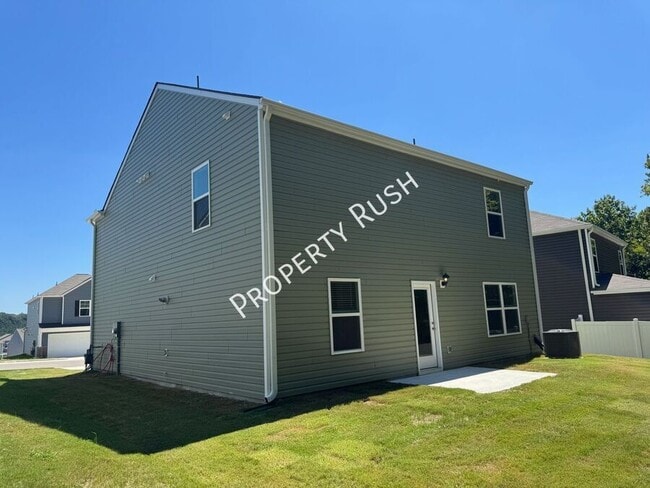 Photo - 327 Draft St House