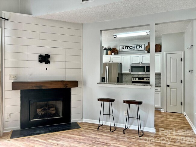 Foto del edificio - 1309 Anthem Ct