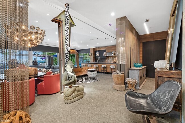 Foto del edificio - 3 br, 3 bath House - 2440 N Shore Ter