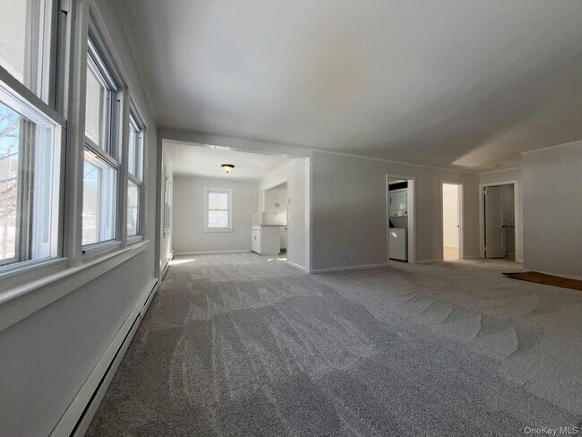 Foto del edificio - 375 NY-292