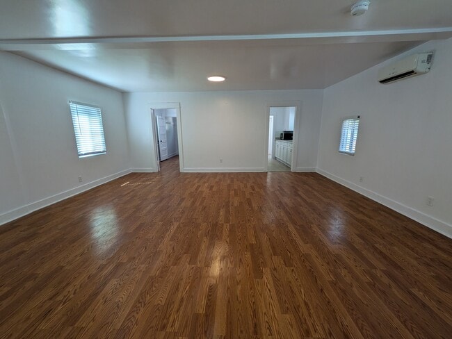 Building Photo - 1117 Raleigh St