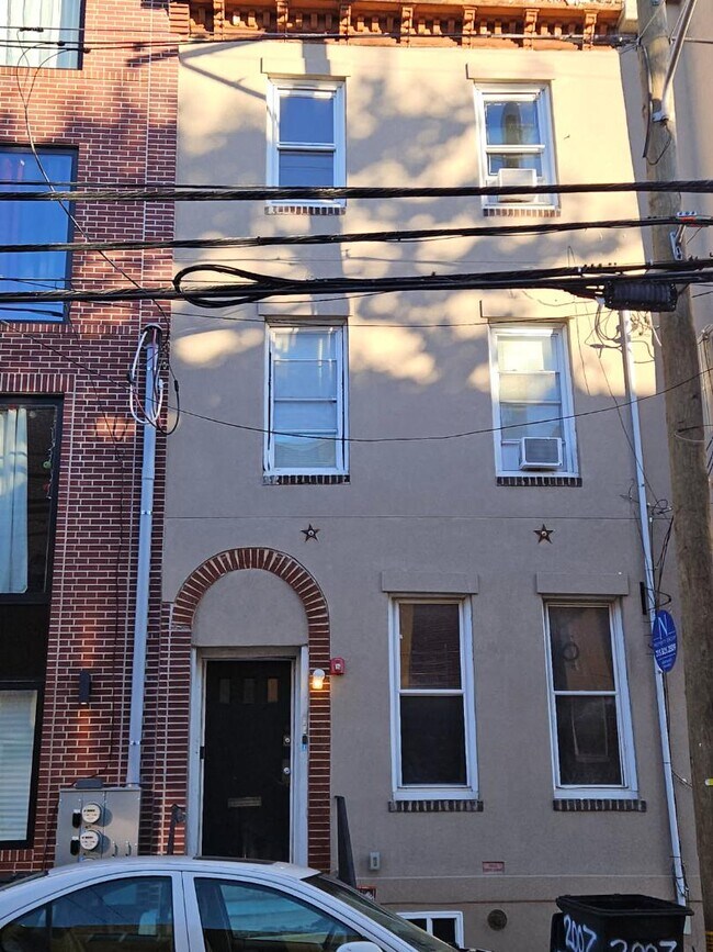 Foto del edificio - 2007 N 17th St