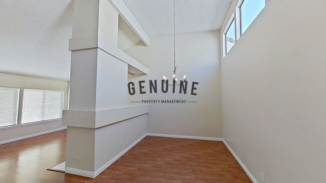Building Photo - Charming 2Bd 2Ba Condo