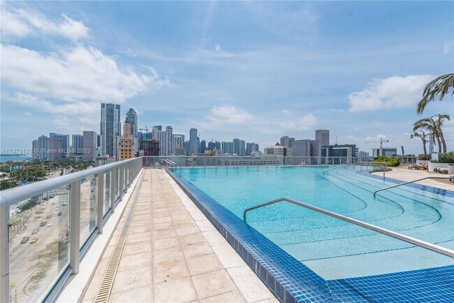Building Photo - 888 Biscayne Blvd
