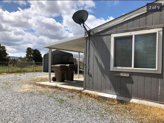 Building Photo - 18033 Fresno St, Hesperia, CA 92345