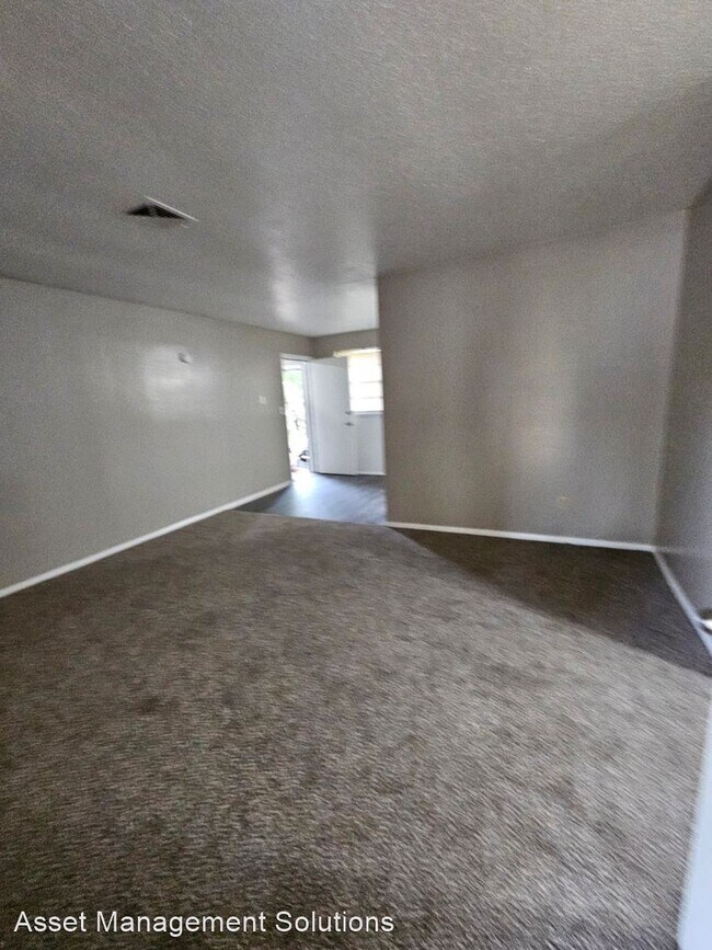 Foto del edificio - 4 br, 1 bath House - 1600 Cynthia Drive