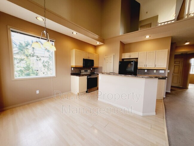 Building Photo - 4821 Terwillegar Common NW