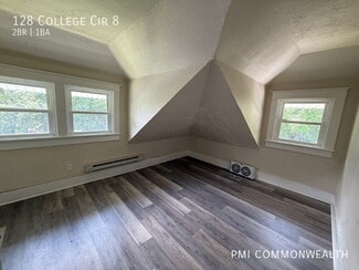 Building Photo - 128 College Cir