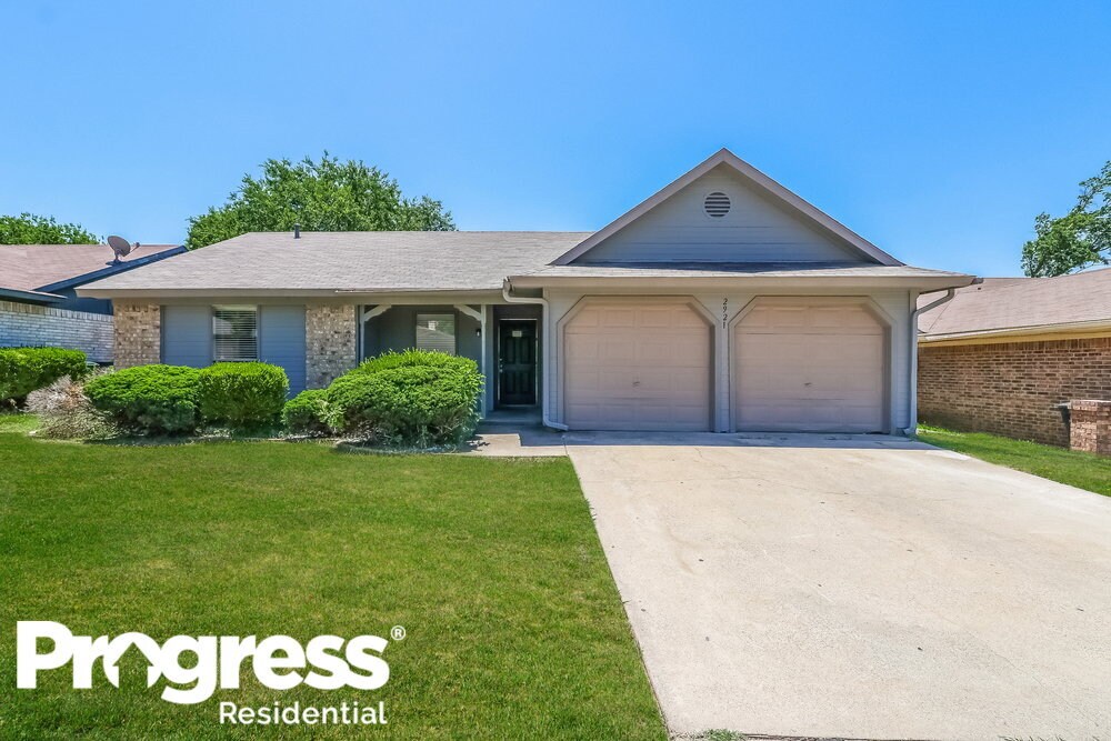 Foto principal - 2921 Green Ridge St
