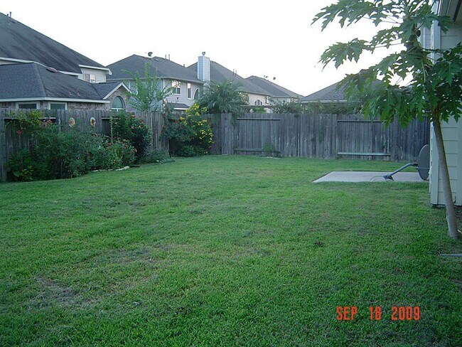 Building Photo - 14007 Coral Bean Dr