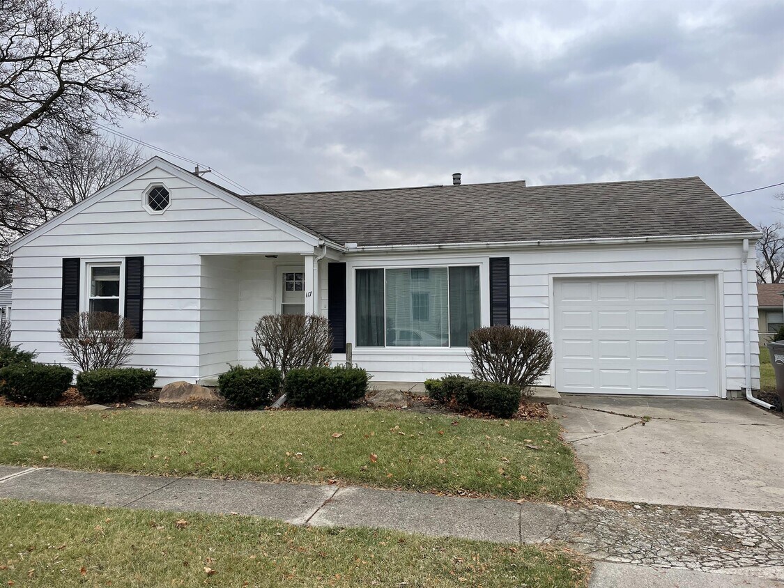 117 Lester Ave, Findlay, OH 45840 House Rental in Findlay, OH