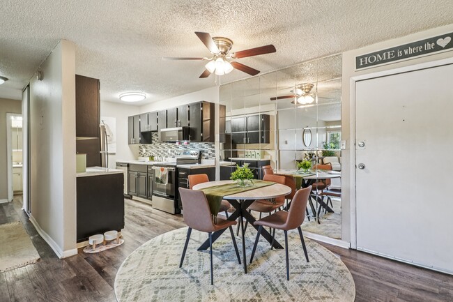 Foto del edificio - The Montecito Apartments