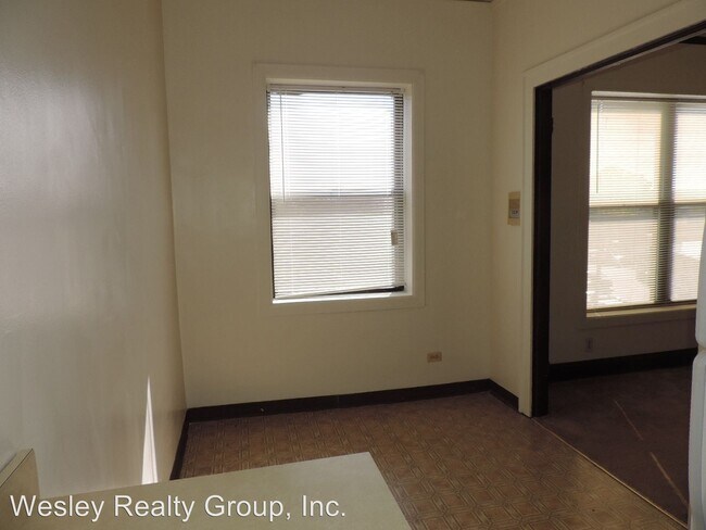 Foto del edificio - 1135-1135 Central Ave